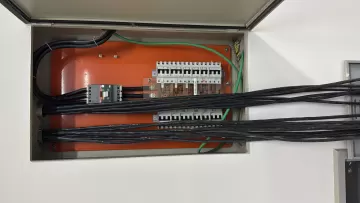 Foto complementar do serviço Preparação Elétrica para Ar-Condicionado
